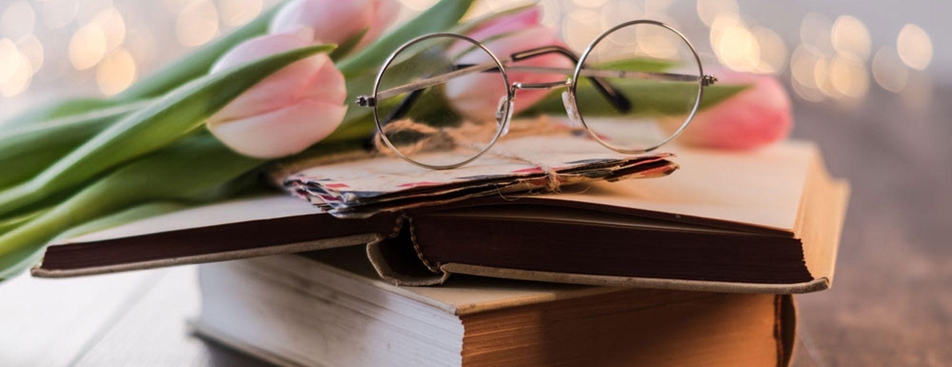 bücher und blumen